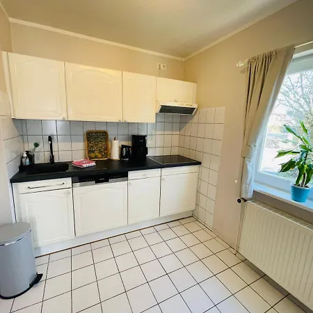 Strandapartment In Fuer 2-4 Personen