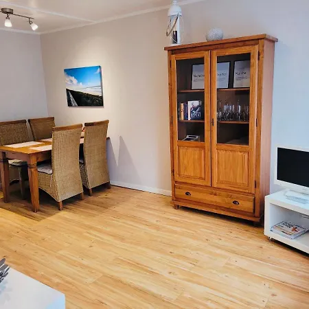 Strandapartment In Fuer 2-4 Personen