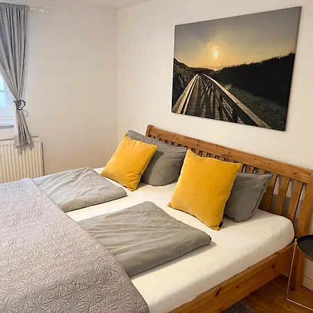 Strandapartment In Fuer 2-4 Personen *